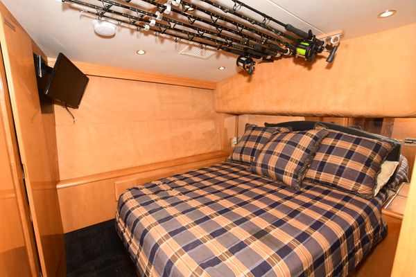 8982360_20230809150605921_1_XLARGE